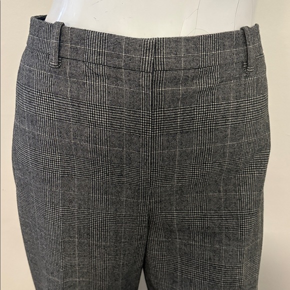 Theory Black & White Houndstooth Check Wide Leg Flannel Trousers in Wales - Picture 2 of 5